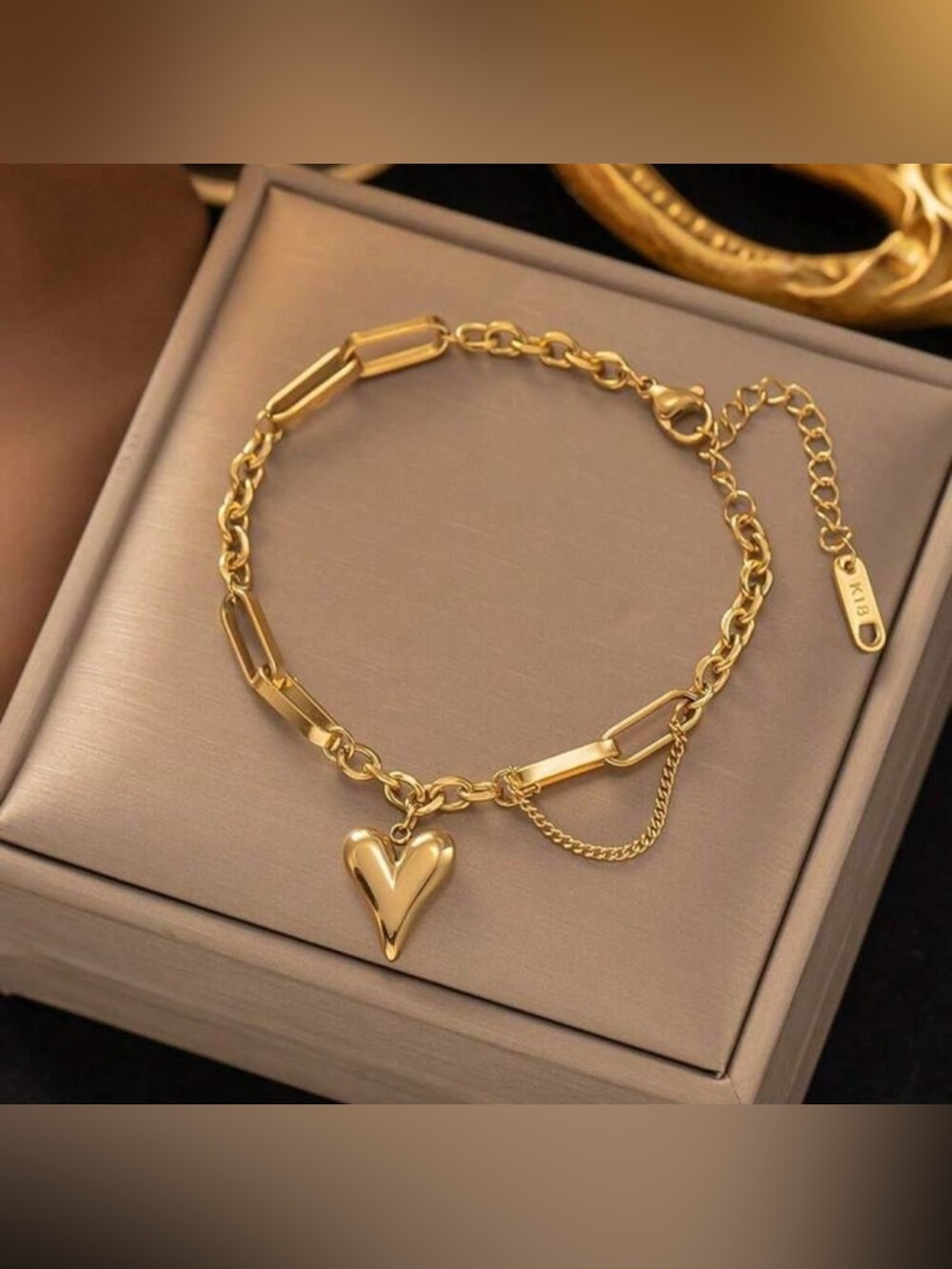 18K Gold Plated Heart Charm Bracelet